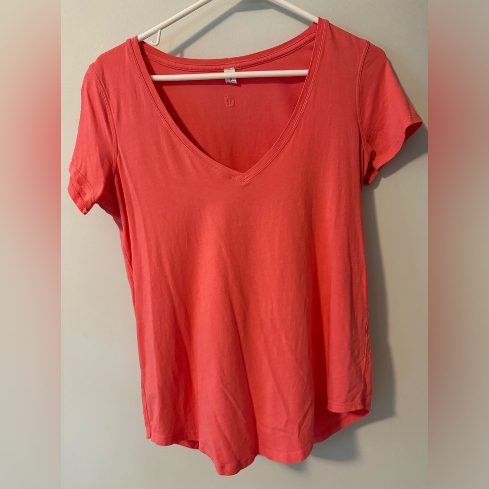 Lululemon Love Tee Short Sleeve Size 4